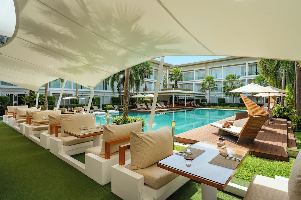 Chi Samui Resort — Restaurant & bars in Bo Phut, Surat Thani