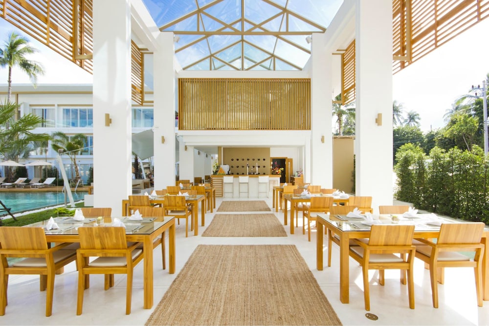 Chi Samui Resort — Restaurant & bars in Bo Phut, Surat Thani