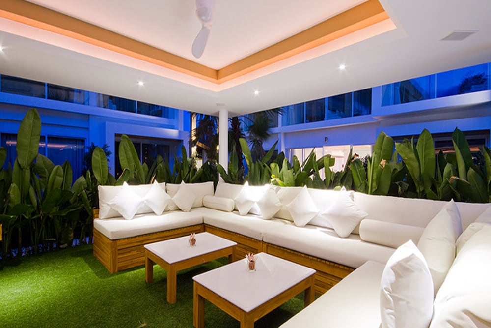 Chi Samui Resort — Restaurant & bars in Bo Phut, Surat Thani