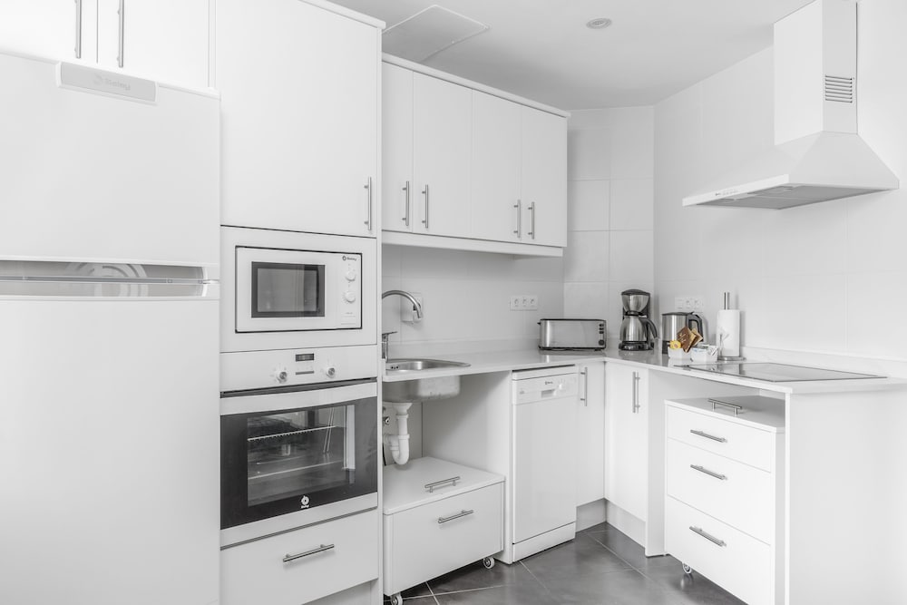 Club Del Carmen — Hotel rooms in Puerto del Carmen, Canary Islands