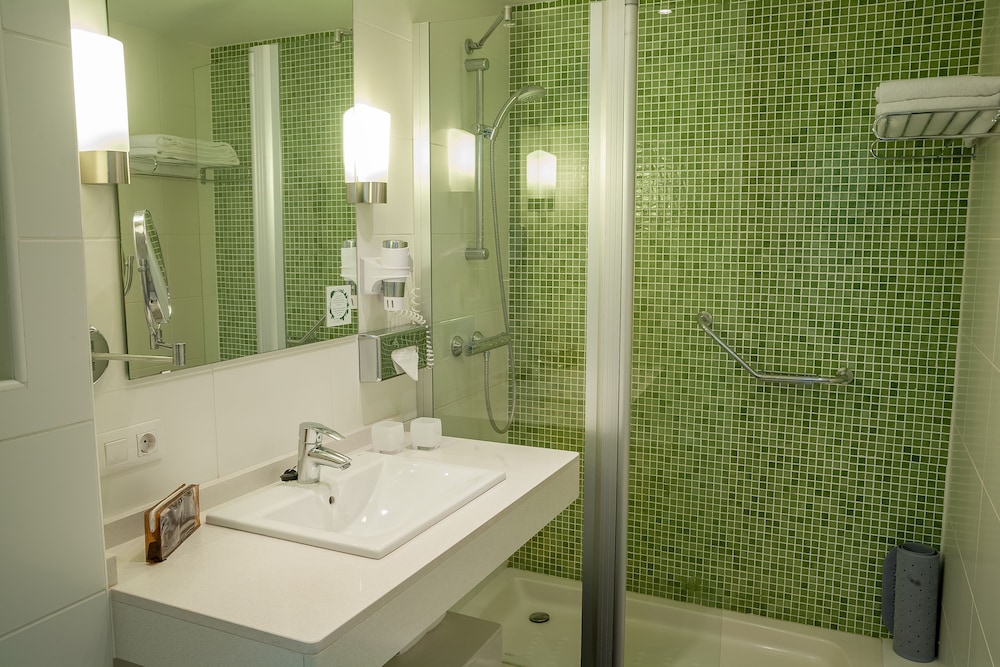 Club Del Carmen — Hotel rooms in Puerto del Carmen, Canary Islands