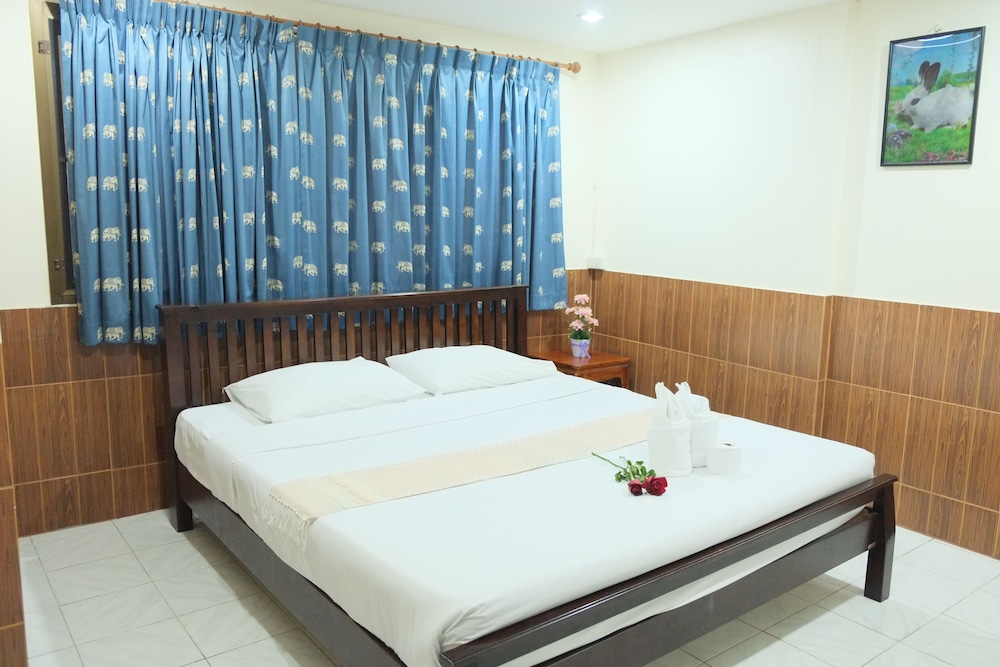The Siam Guest House — Hotel rooms in Pattaya, Chonburi