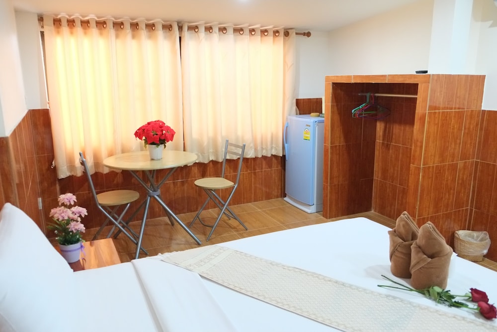The Siam Guest House — Hotel rooms in Pattaya, Chonburi