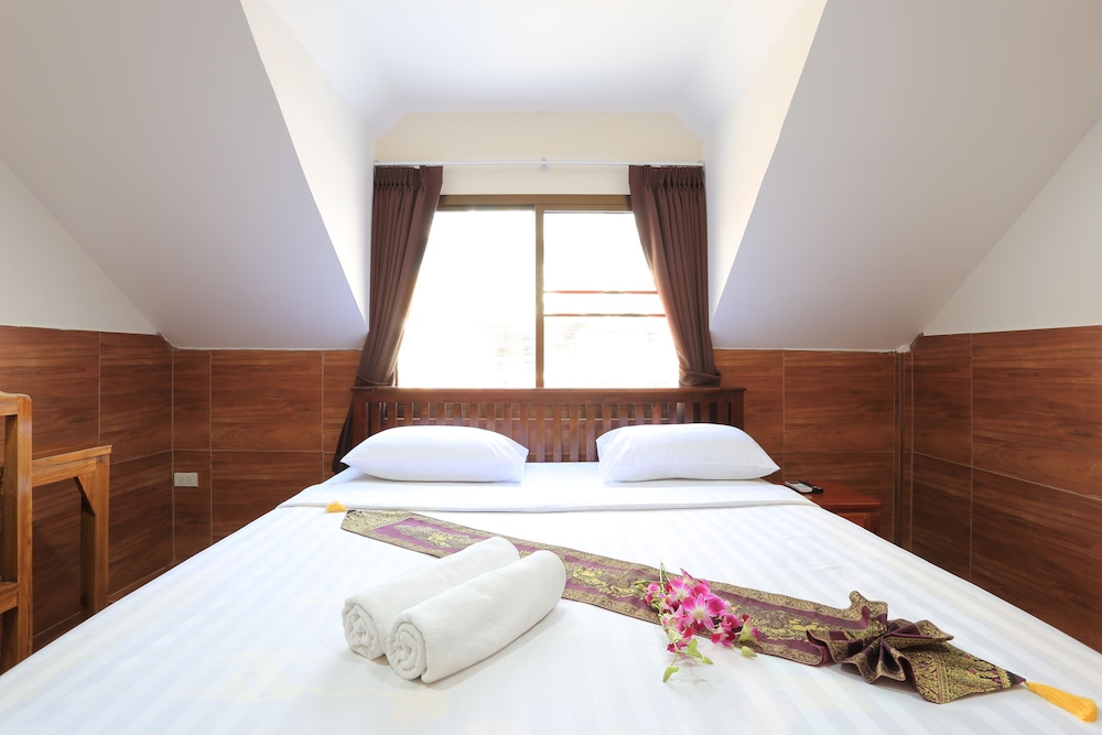 The Siam Guest House — Hotel rooms in Pattaya, Chonburi