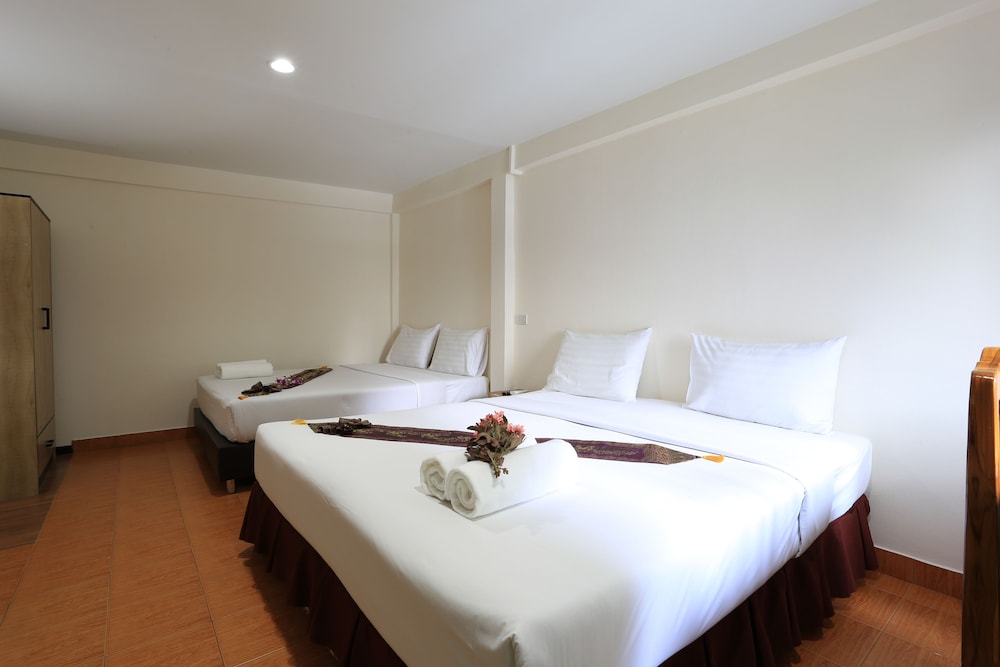 The Siam Guest House — Hotel rooms in Pattaya, Chonburi