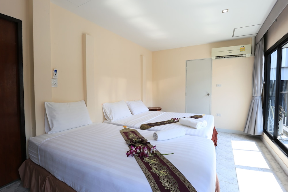 The Siam Guest House — Hotel rooms in Pattaya, Chonburi