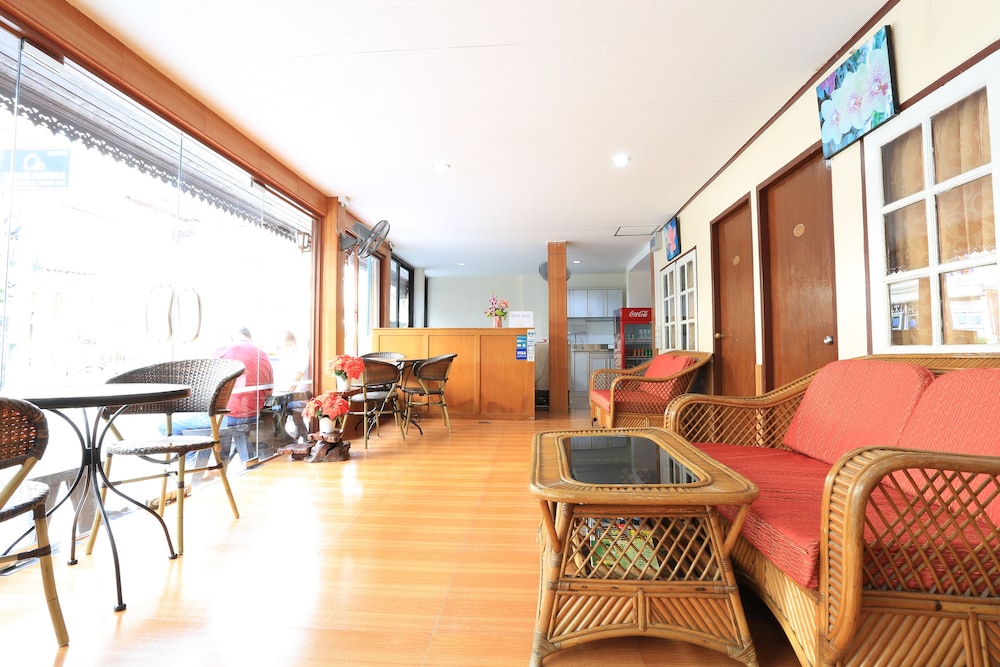 The Siam Guest House — Hotel building in Pattaya, Chonburi