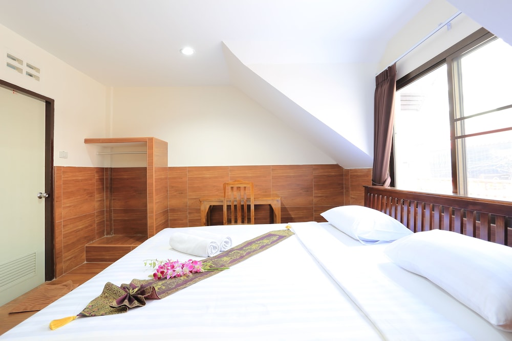 The Siam Guest House — Hotel rooms in Pattaya, Chonburi