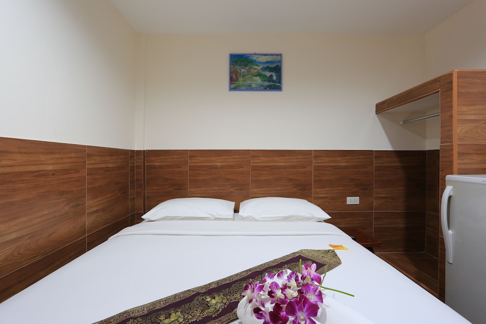 The Siam Guest House — Hotel rooms in Pattaya, Chonburi