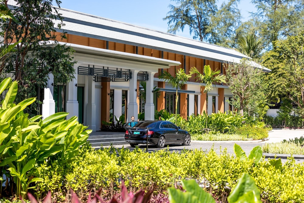 SAii Laguna Phuket — Hotel building in Bang Tao Beach, Phuket Province