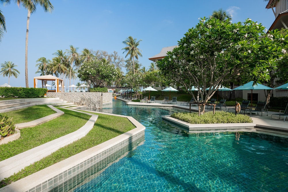 SAii Laguna Phuket — Swimming pool in Bang Tao Beach, Phuket Province