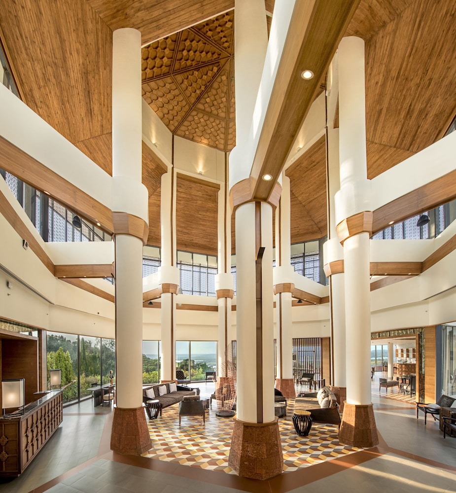 DoubleTree by Hilton Goa-Panaji — Hotel building in Divar Island, Goa