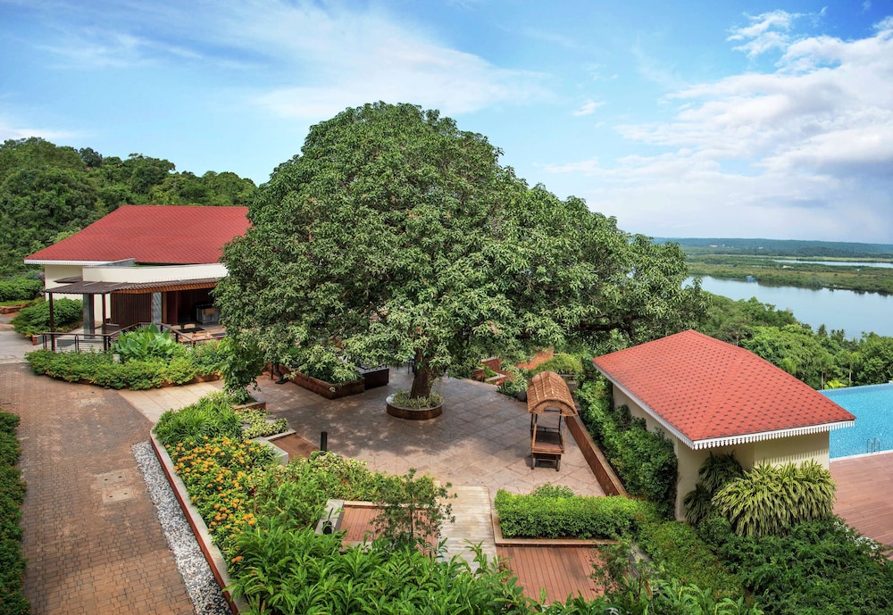 DoubleTree by Hilton Goa-Panaji — Hotel building in Divar Island, Goa