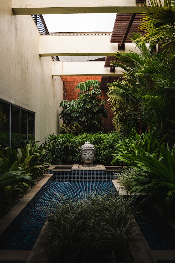 DoubleTree by Hilton Goa-Panaji — Hotel building in Divar Island, Goa
