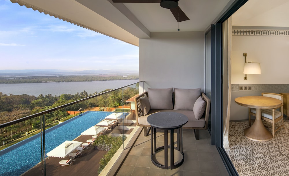 DoubleTree by Hilton Goa-Panaji — Hotel rooms in Divar Island, Goa