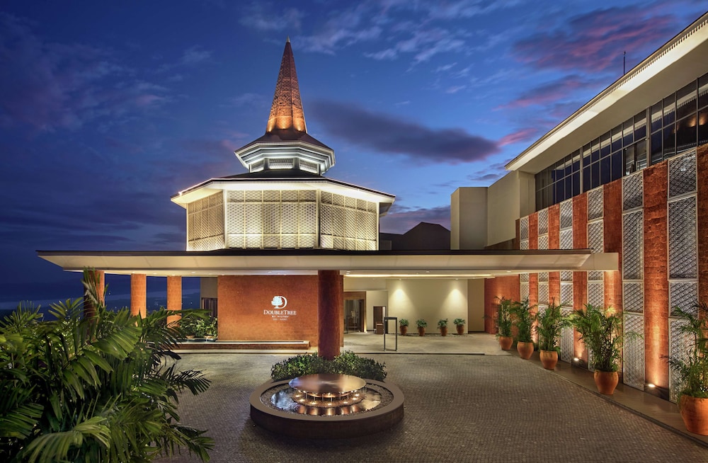 DoubleTree by Hilton Goa-Panaji — Hotel building in Divar Island, Goa