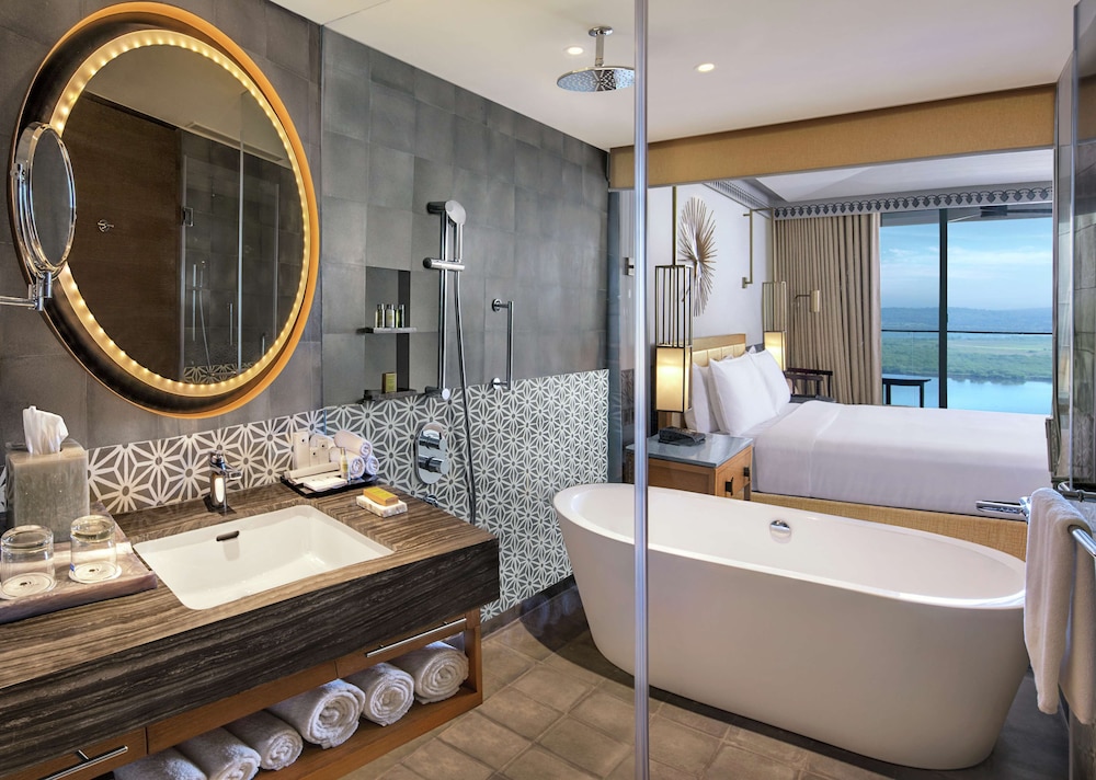 DoubleTree by Hilton Goa-Panaji — Hotel rooms in Divar Island, Goa