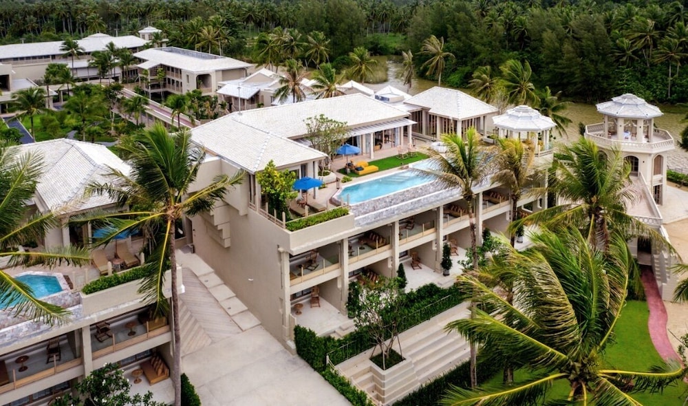Devasom Khao Lak Beach Resort & Villas — Hotel building in Khao Lak, Phang Nga