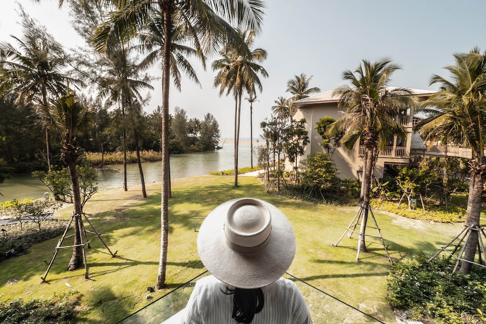 Devasom Khao Lak Beach Resort & Villas — Hotel building in Khao Lak, Phang Nga