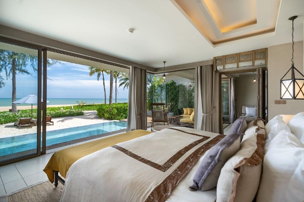 Devasom Khao Lak Beach Resort & Villas — Hotel rooms in Khao Lak, Phang Nga