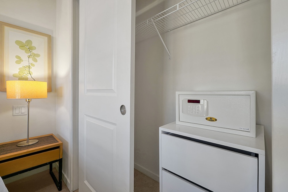 Regal Oaks Resort Vacation Townhomes by IDILIQ — Hotel rooms in Kissimmee, Florida