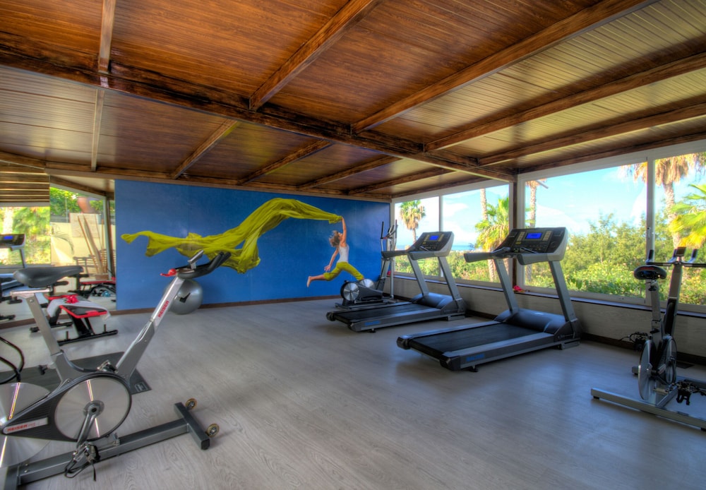 Gran Oasis Resort — Sports & recreation in Playa de las Americas, Canary Islands