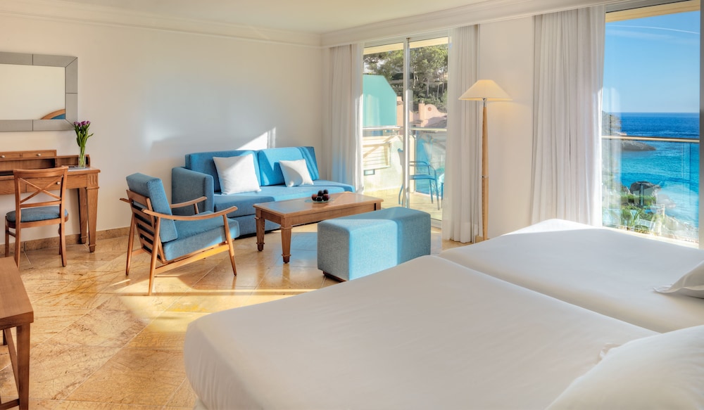 Boutique Hotel H10 Blue Mar - Adults Only — Hotel rooms in Andratx, Balearic Islands