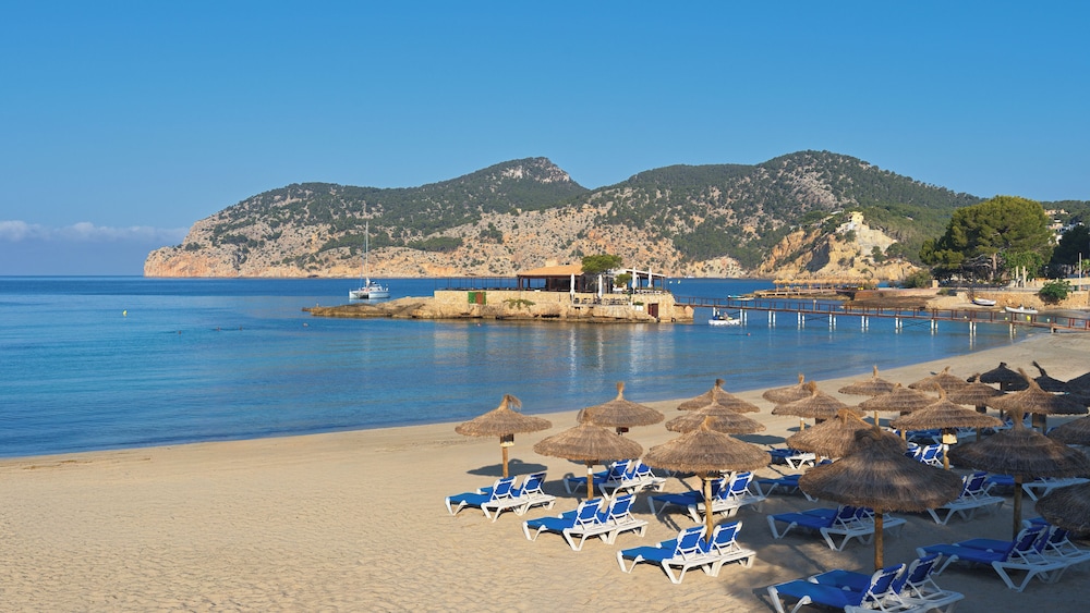 Boutique Hotel H10 Blue Mar - Adults Only — Beach in Andratx, Balearic Islands