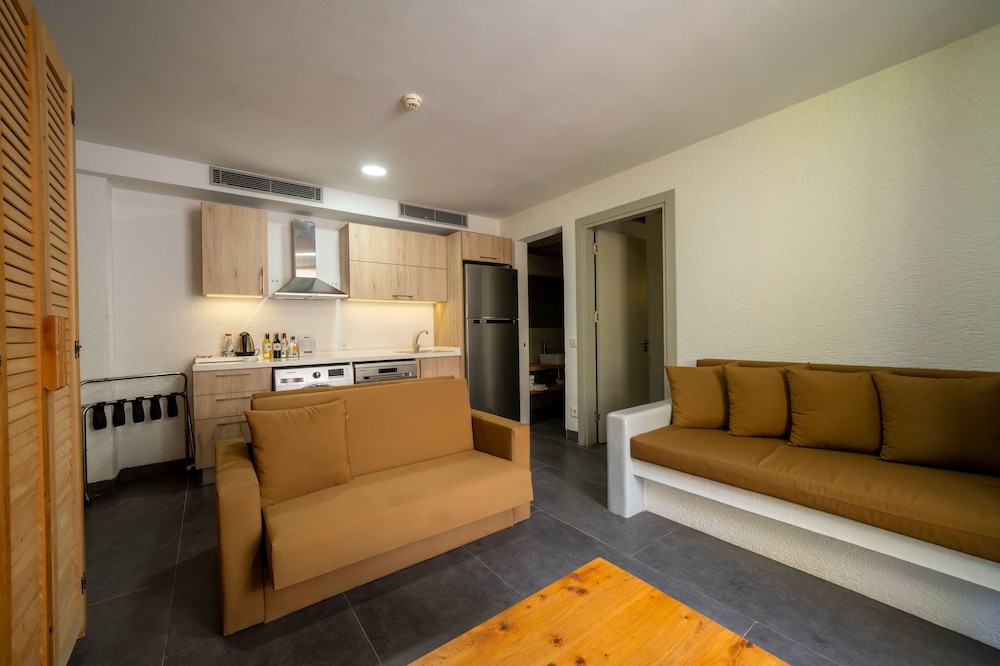 Myella Boutique Hotel — Hotel rooms in Bodrum, Mugla