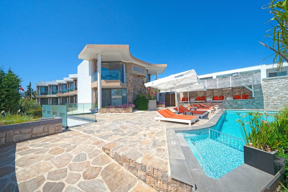 Myella Boutique Hotel — Swimming pool in Bodrum, Mugla
