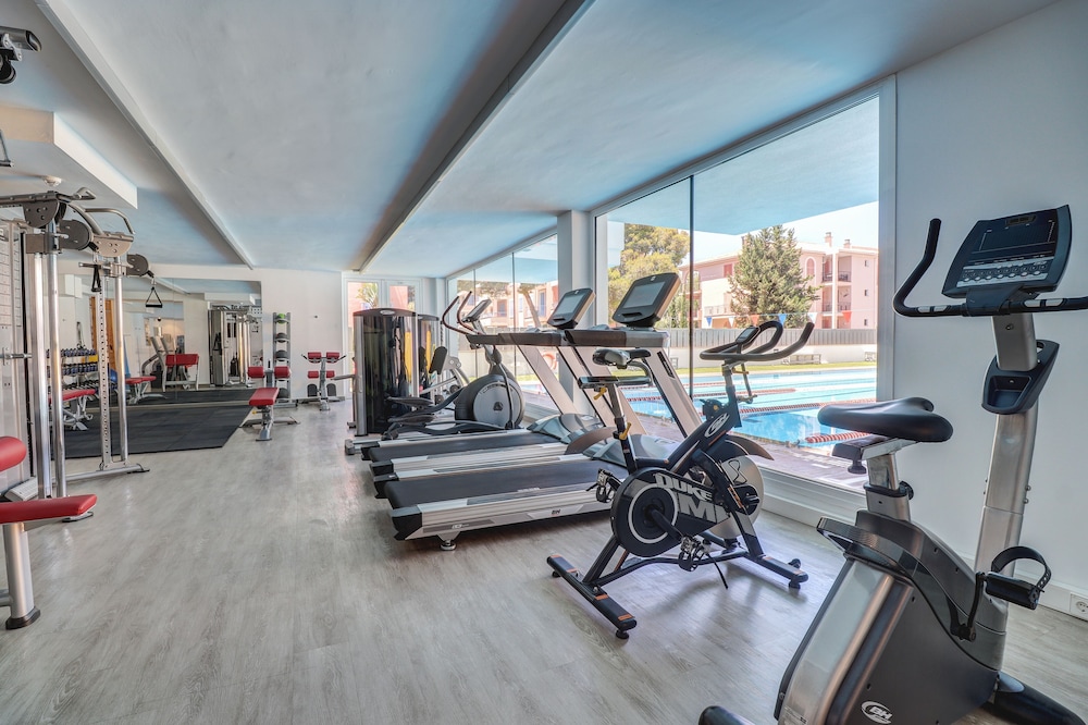 Hoposa Hotel & Apartments Villaconcha — Sports & recreation in Puerto Pollensa, Balearic Islands