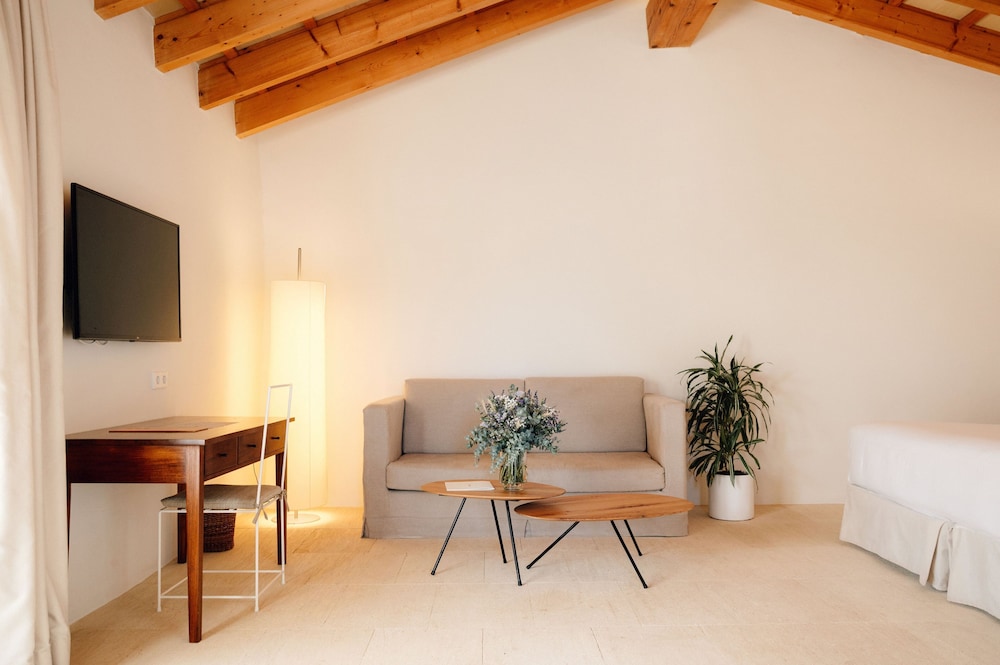 Torralbenc, a Small Luxury Hotel of the World — Hotel rooms in Cala'n Porter, Balearic Islands