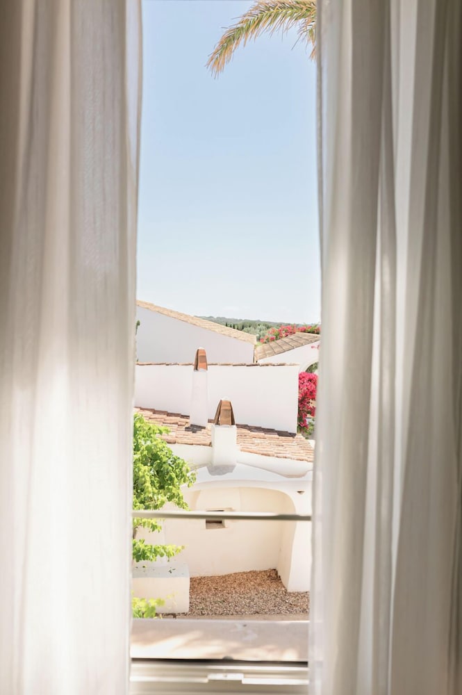 Torralbenc, a Small Luxury Hotel of the World — Hotel rooms in Cala'n Porter, Balearic Islands