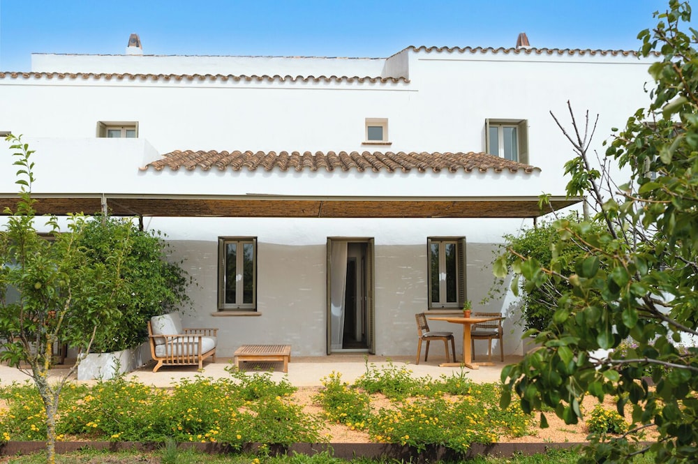 Torralbenc, a Small Luxury Hotel of the World — Hotel building in Cala'n Porter, Balearic Islands