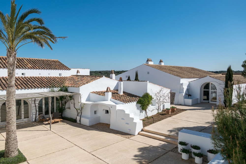 Torralbenc, a Small Luxury Hotel of the World — Hotel building in Cala'n Porter, Balearic Islands