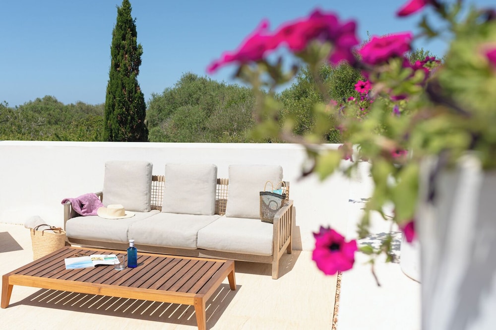 Torralbenc, a Small Luxury Hotel of the World — Hotel building in Cala'n Porter, Balearic Islands