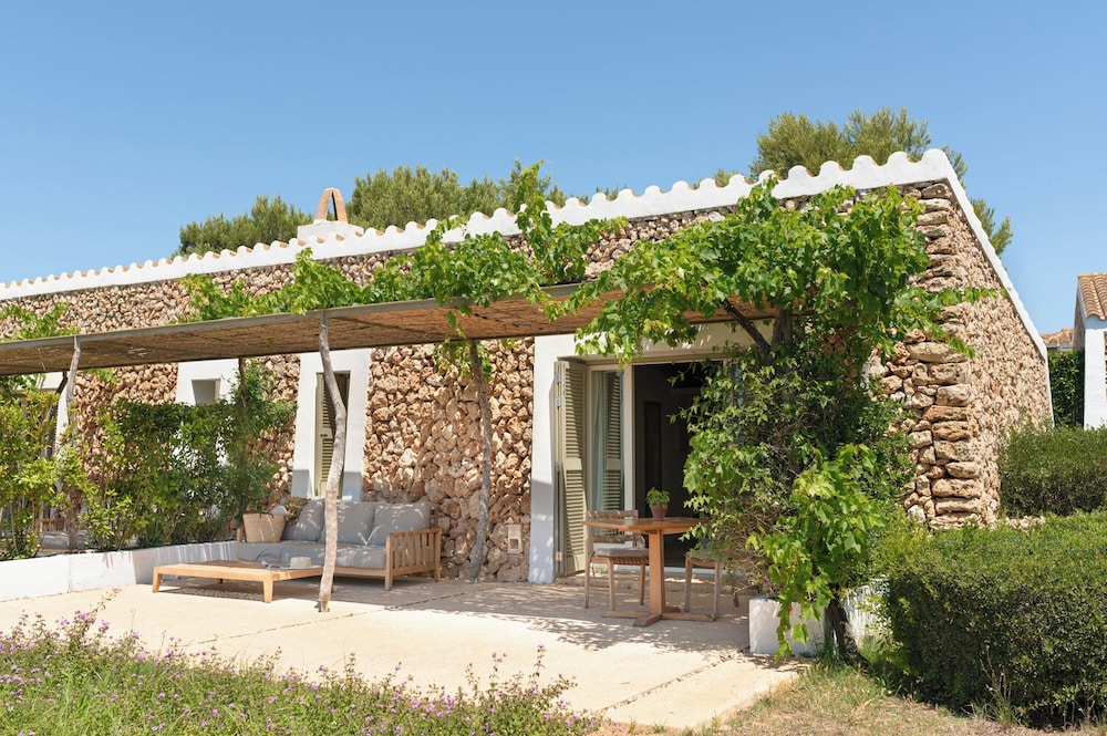 Torralbenc, a Small Luxury Hotel of the World — Hotel building in Cala'n Porter, Balearic Islands