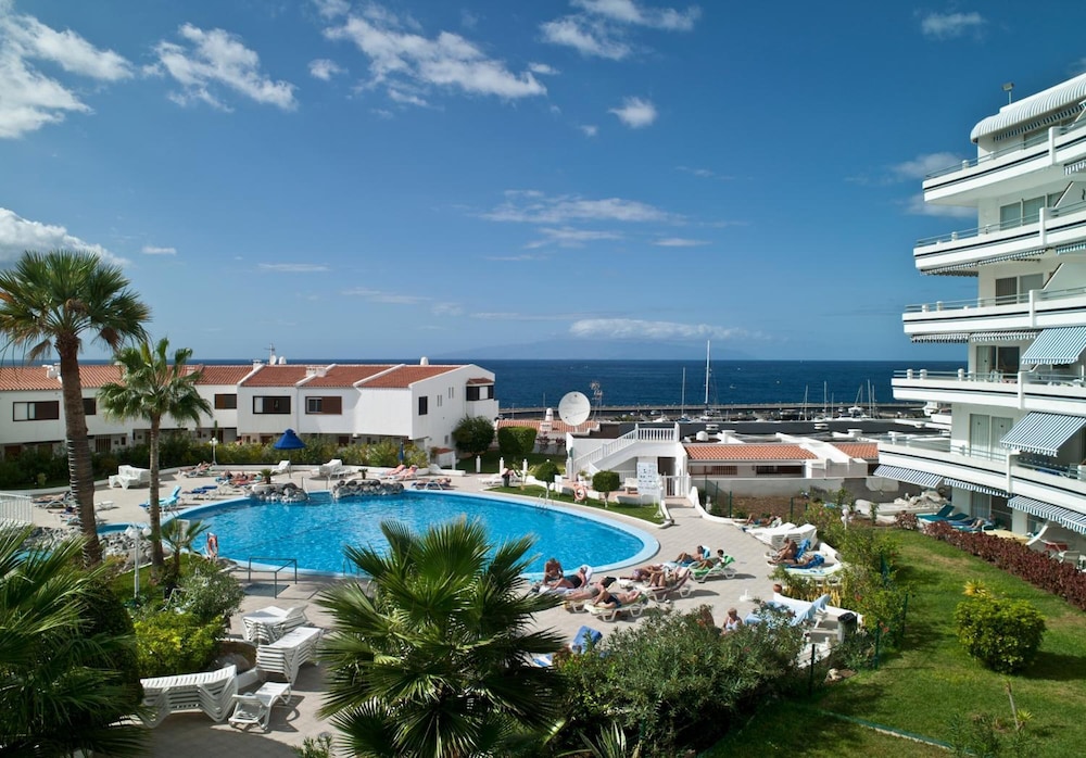 Hovima Atlantis — Swimming pool in Costa Adeje, Canary Islands