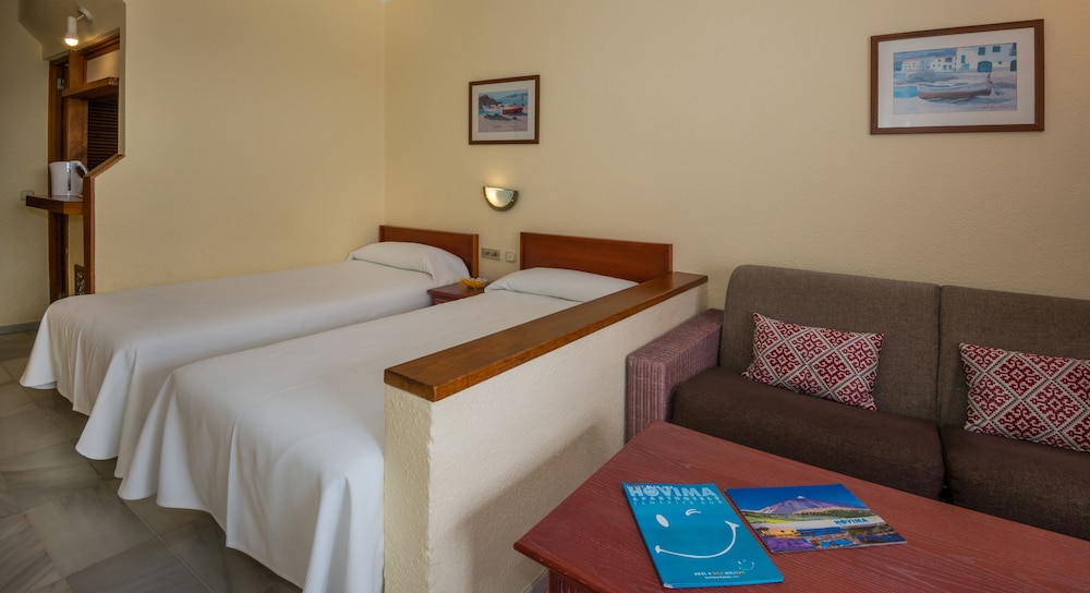Hovima Atlantis — Hotel rooms in Costa Adeje, Canary Islands