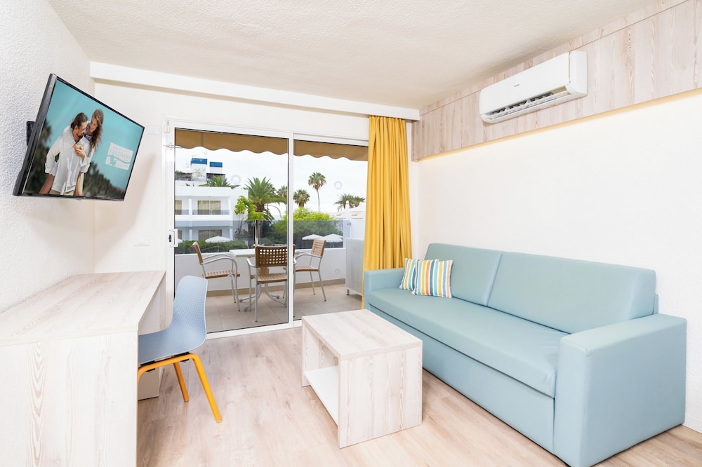 Hovima Panorama — Hotel rooms in Costa Adeje, Canary Islands