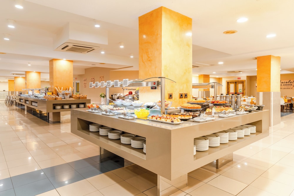 HOVIMA Santa María — Restaurant & bars in Costa Adeje, Canary Islands