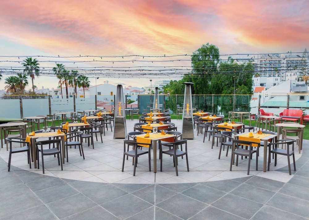HOVIMA Santa María — Restaurant & bars in Costa Adeje, Canary Islands