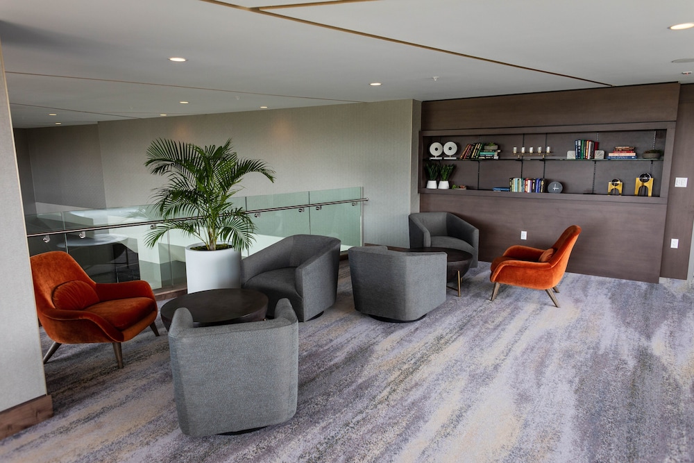 Legacy Hotel at IMG Academy — Hotel building in Bradenton, Florida