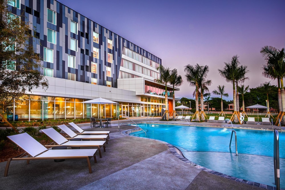 Legacy Hotel at IMG Academy — Main photo in Bradenton, Florida