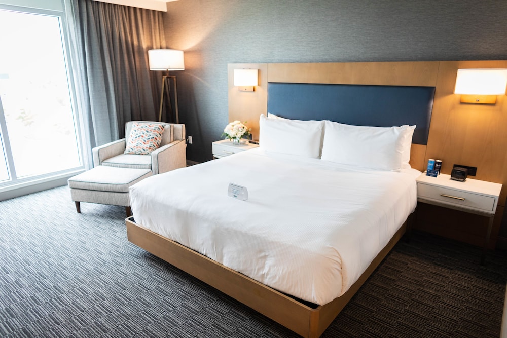 Legacy Hotel at IMG Academy — Hotel rooms in Bradenton, Florida