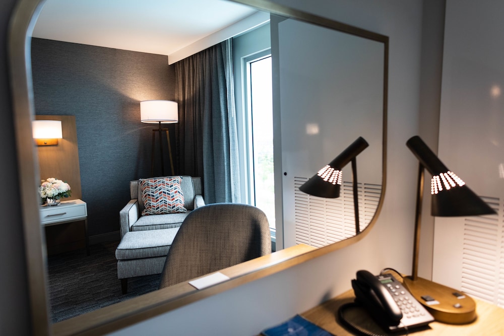 Legacy Hotel at IMG Academy — Hotel rooms in Bradenton, Florida