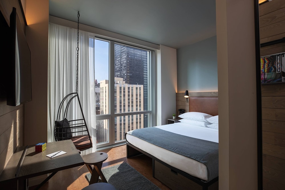 Moxy NYC Downtown — Hotel rooms in New York City, New York State