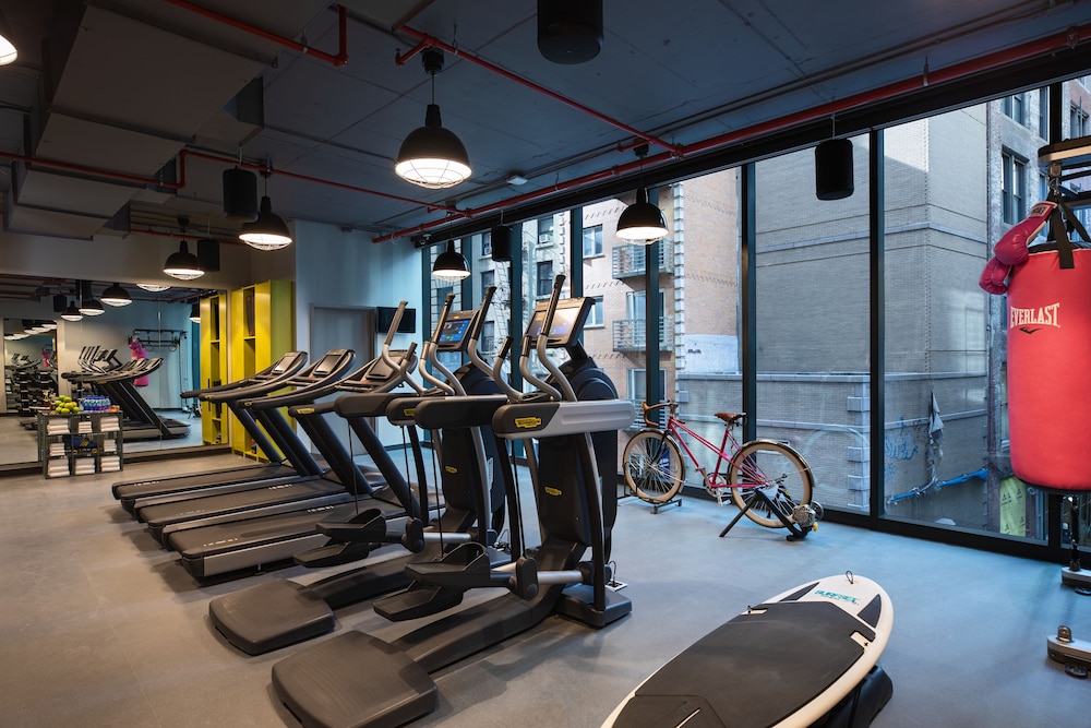 Moxy NYC Downtown — Sports & recreation in New York City, New York State