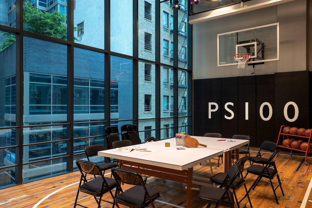 Moxy NYC Downtown — Sports & recreation in New York City, New York State