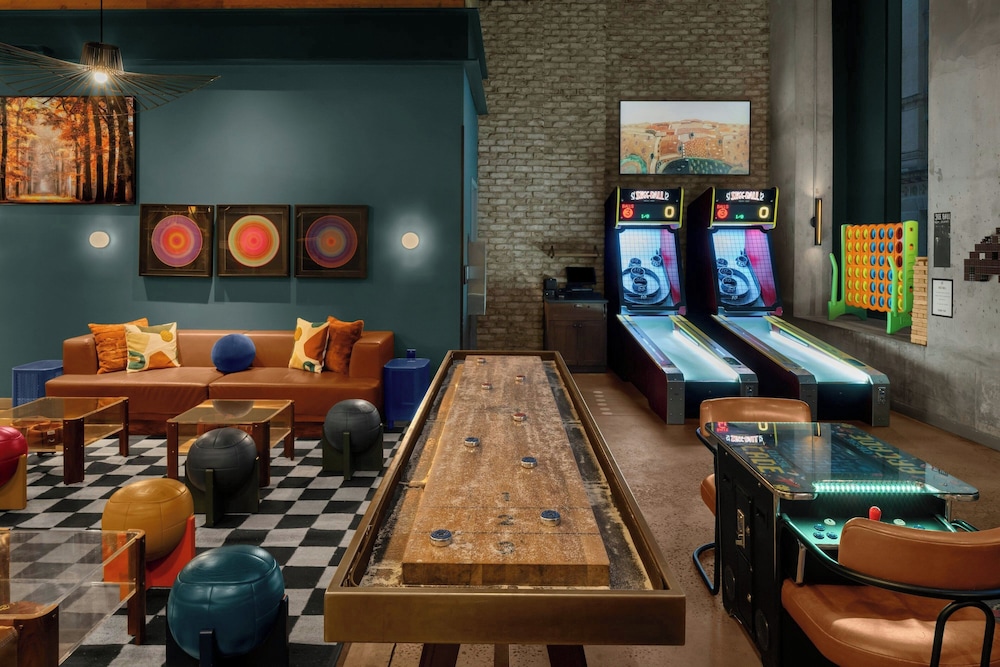 Moxy NYC Downtown — Sports & recreation in New York City, New York State